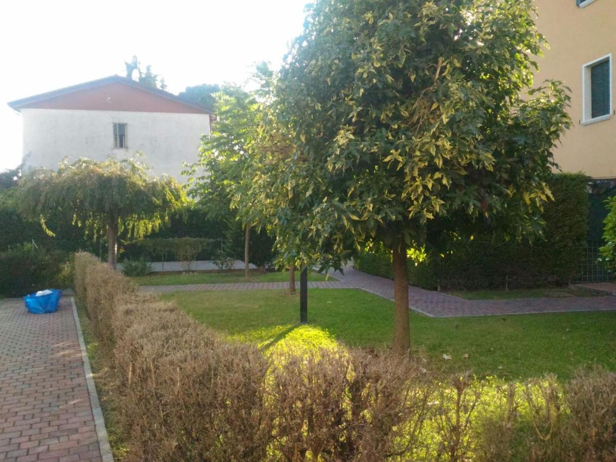 Gabriele House Bed & Breakfast Padova Exterior photo