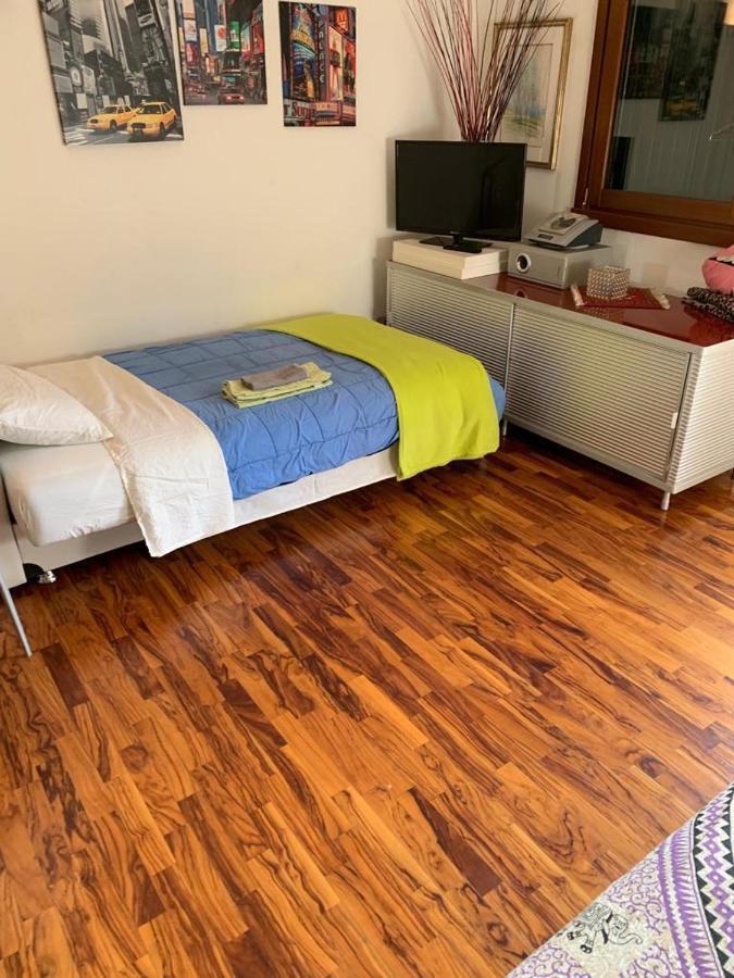 Gabriele House Bed & Breakfast Padova Exterior photo